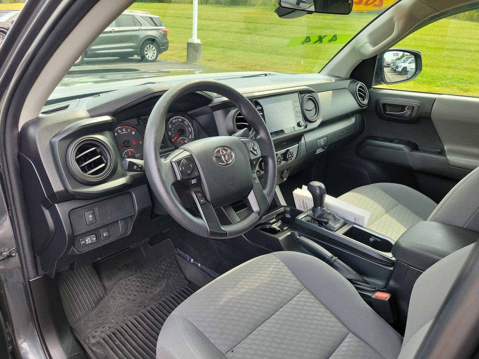 Used 2023 Toyota Tacoma SR AWD/4WD image 16
