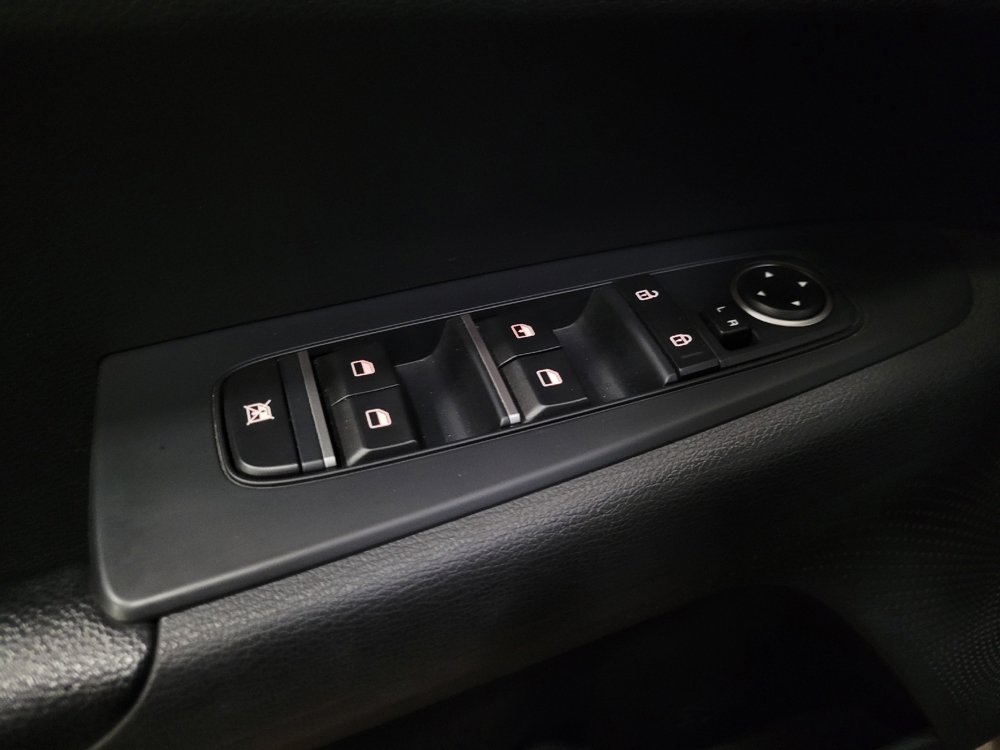 Used 2021 Kia Forte LXS FWD image 27