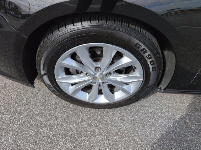 Used 2023 Chevrolet Malibu LT image 24