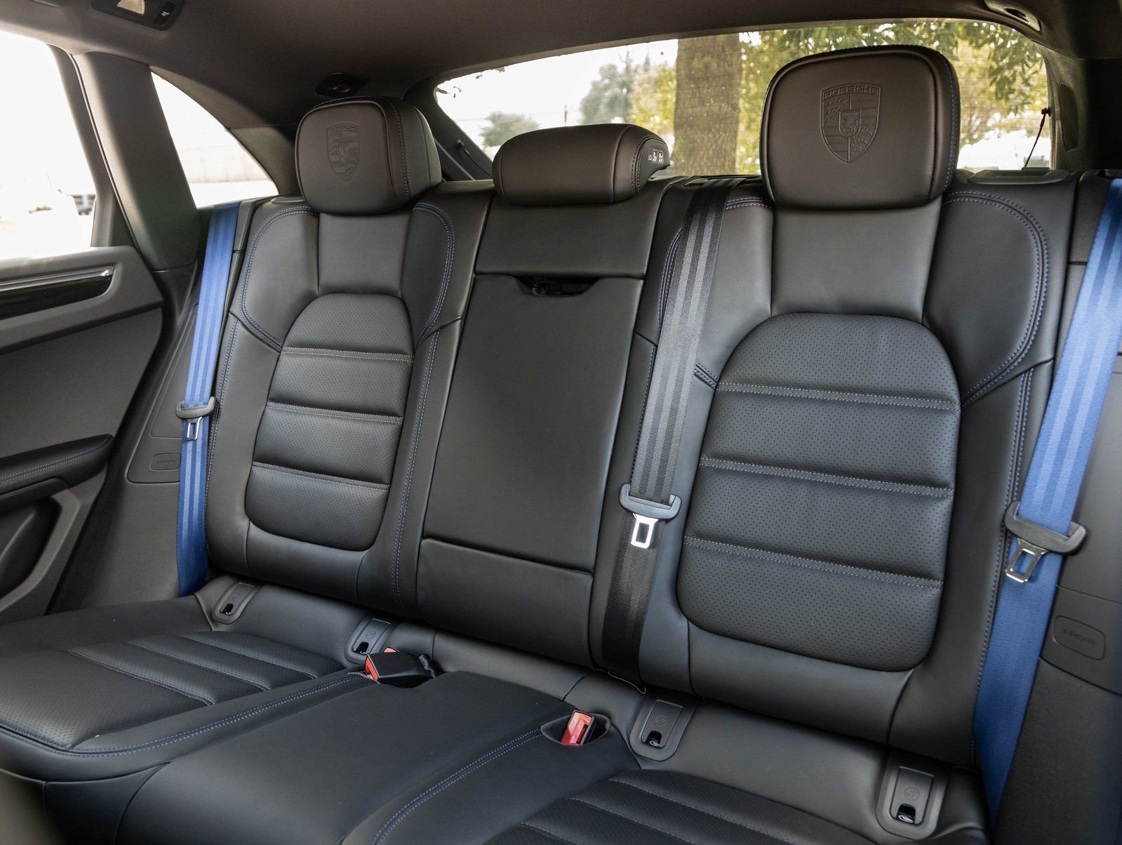 Certified 2026 Porsche Macan S image 30