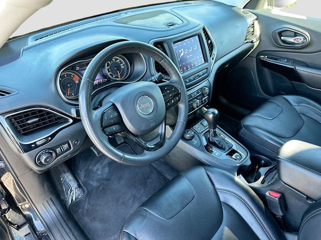 Used 2023 Jeep Cherokee Altitude Lux image 9