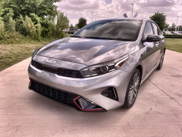 Used 2022 Kia Forte GT-Line FWD image 2