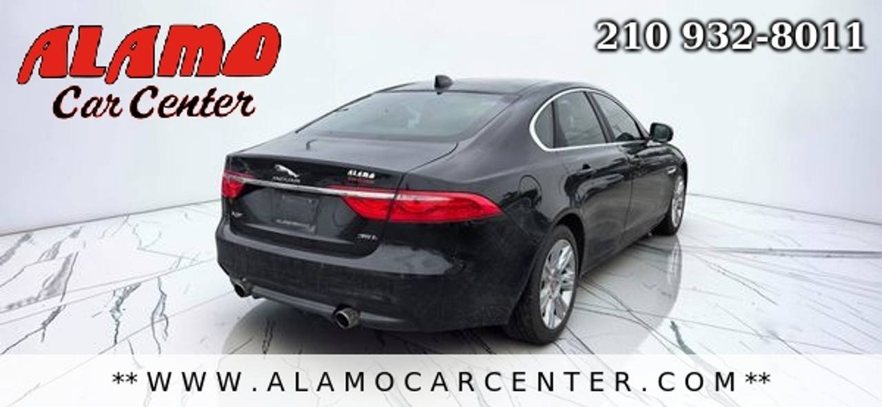 Used 2017 Jaguar XF Premium RWD image 5
