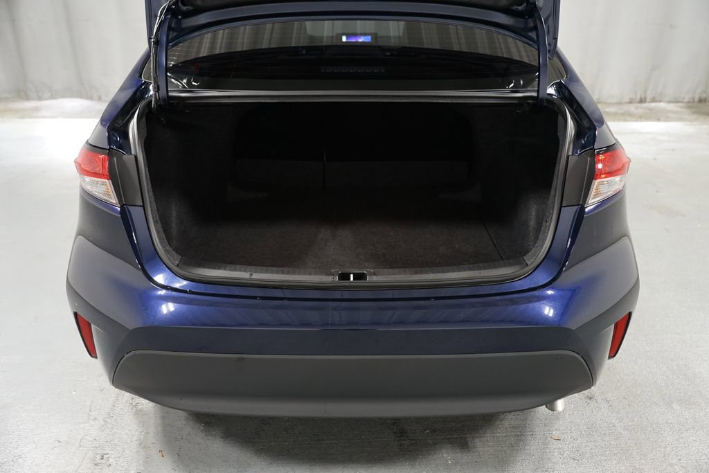 Certified 2025 Toyota Corolla LE image 31