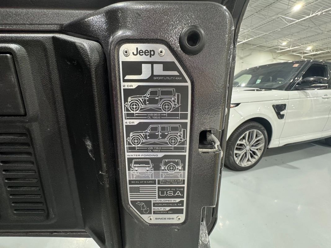 Used 2021 Jeep Wrangler Unlimited Rubicon image 37