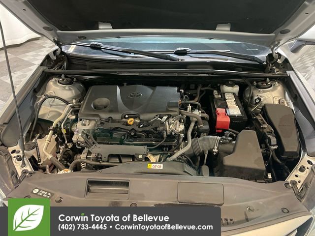 Used 2021 Toyota Camry LE image 9