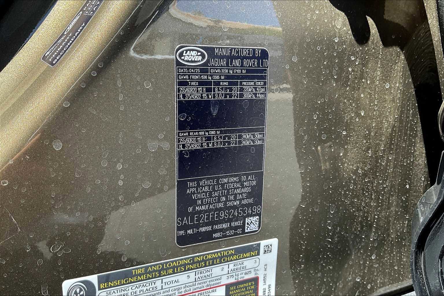 New 2025 Land Rover Defender 110 X-Dynamic SE image 36