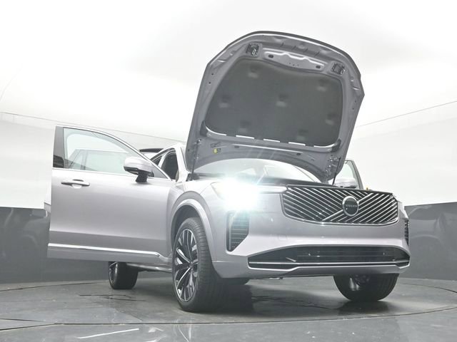 New 2026 Volvo XC90 B6 Core w/ Protection Package Premier image 55
