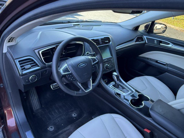 Used 2015 Ford Fusion Titanium AWD/4WD image 18