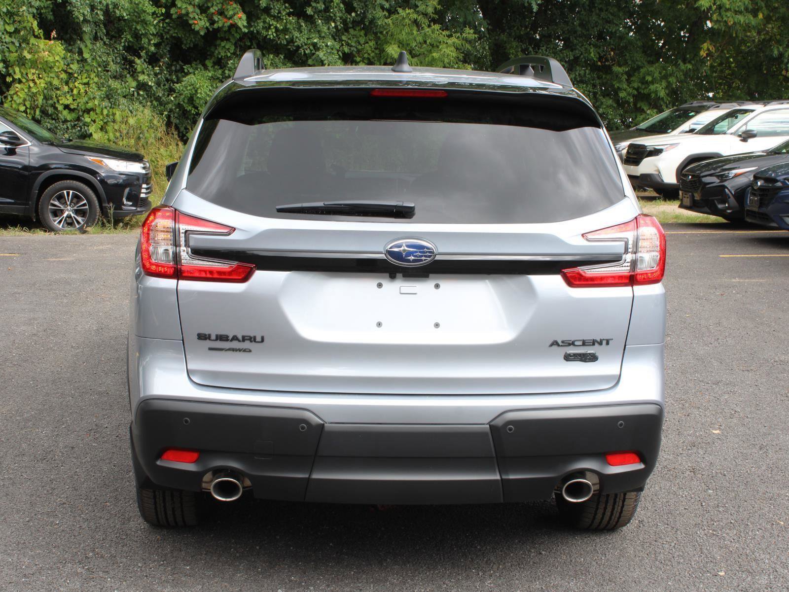 New 2025 Subaru Ascent Onyx Edition image 11