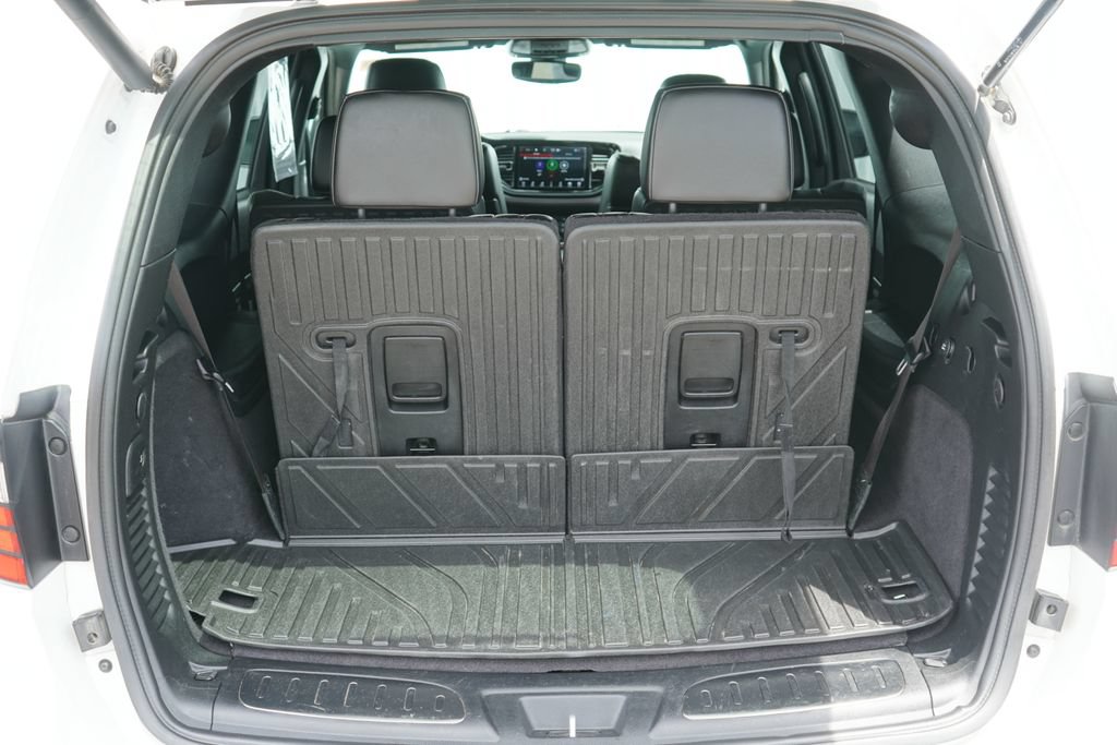 Used 2021 Dodge Durango R/T w/ Blacktop Package AWD/4WD image 9