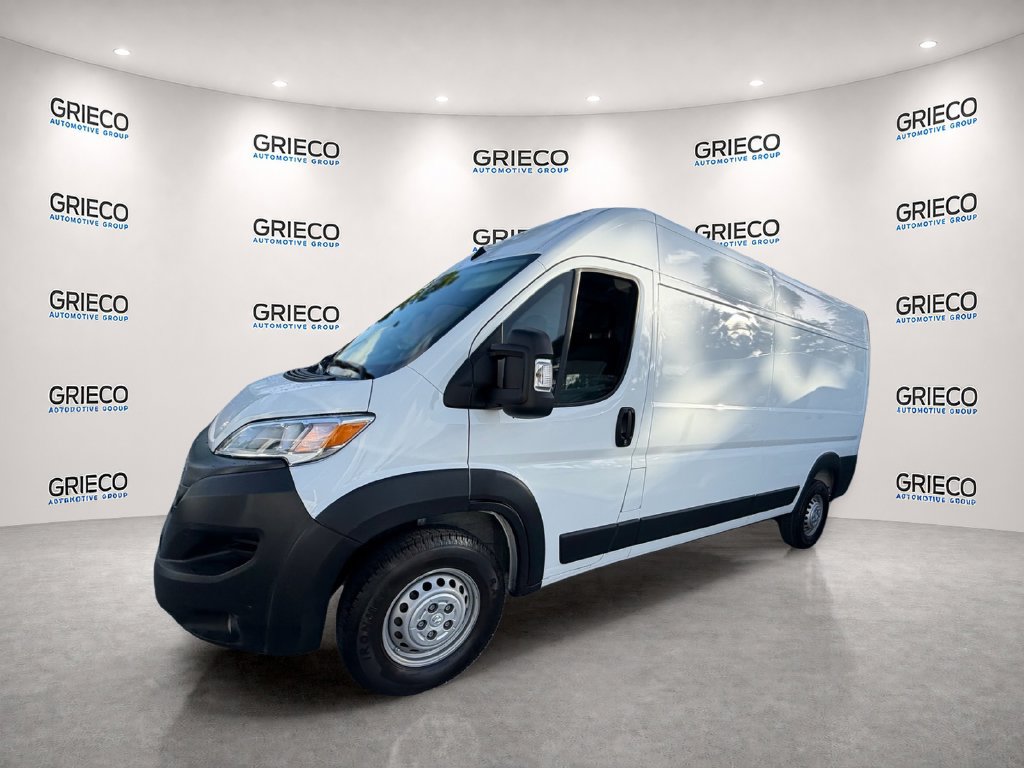Used 2025 RAM ProMaster 2500 w/ Convenience Group FWD image 3