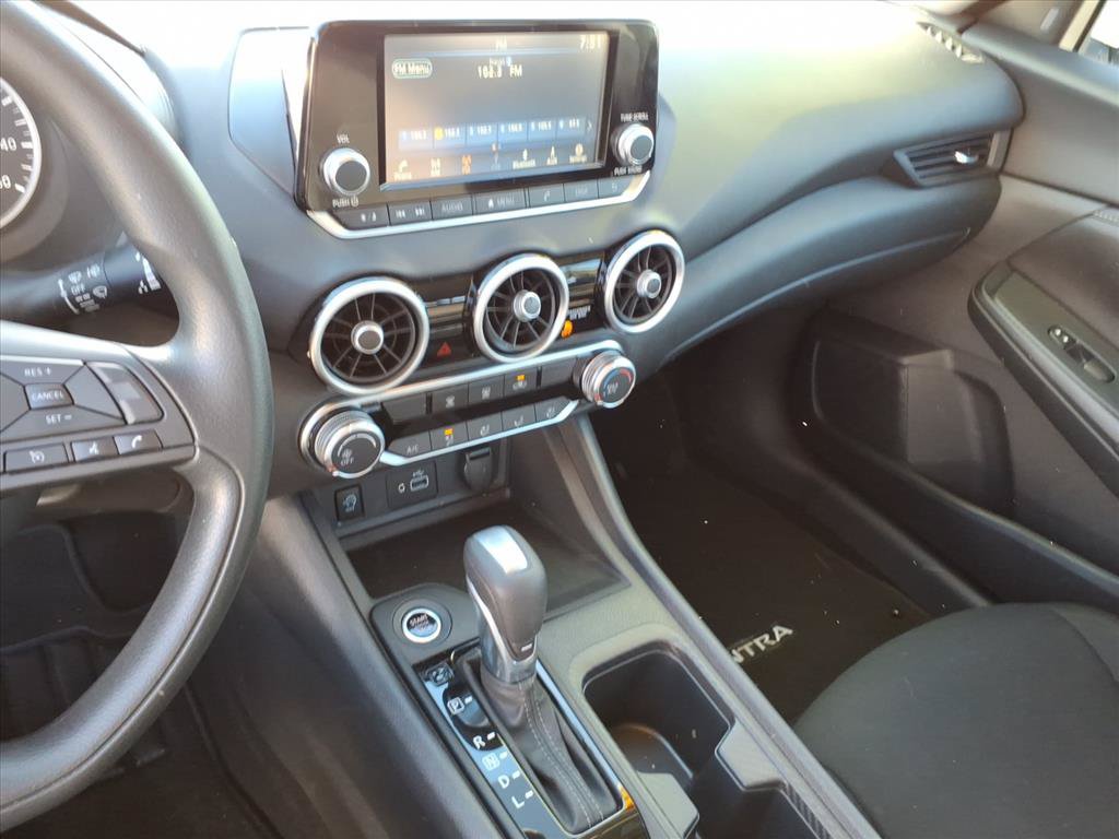 Used 2025 Nissan Sentra S FWD image 32
