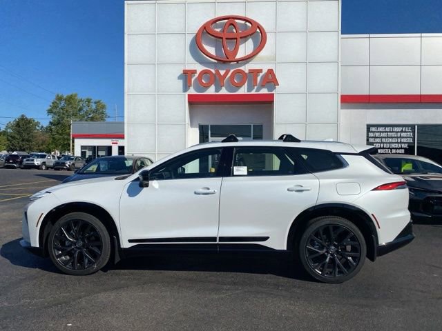 New 2025 Toyota Crown Signia image 13