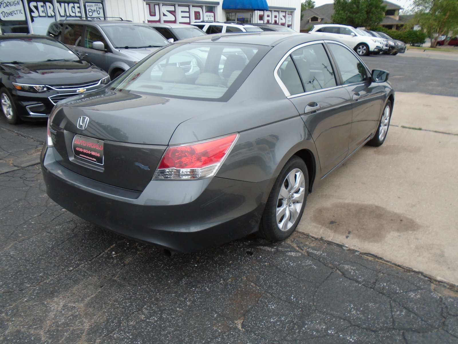 Used 2009 Honda Accord EX-L image 2