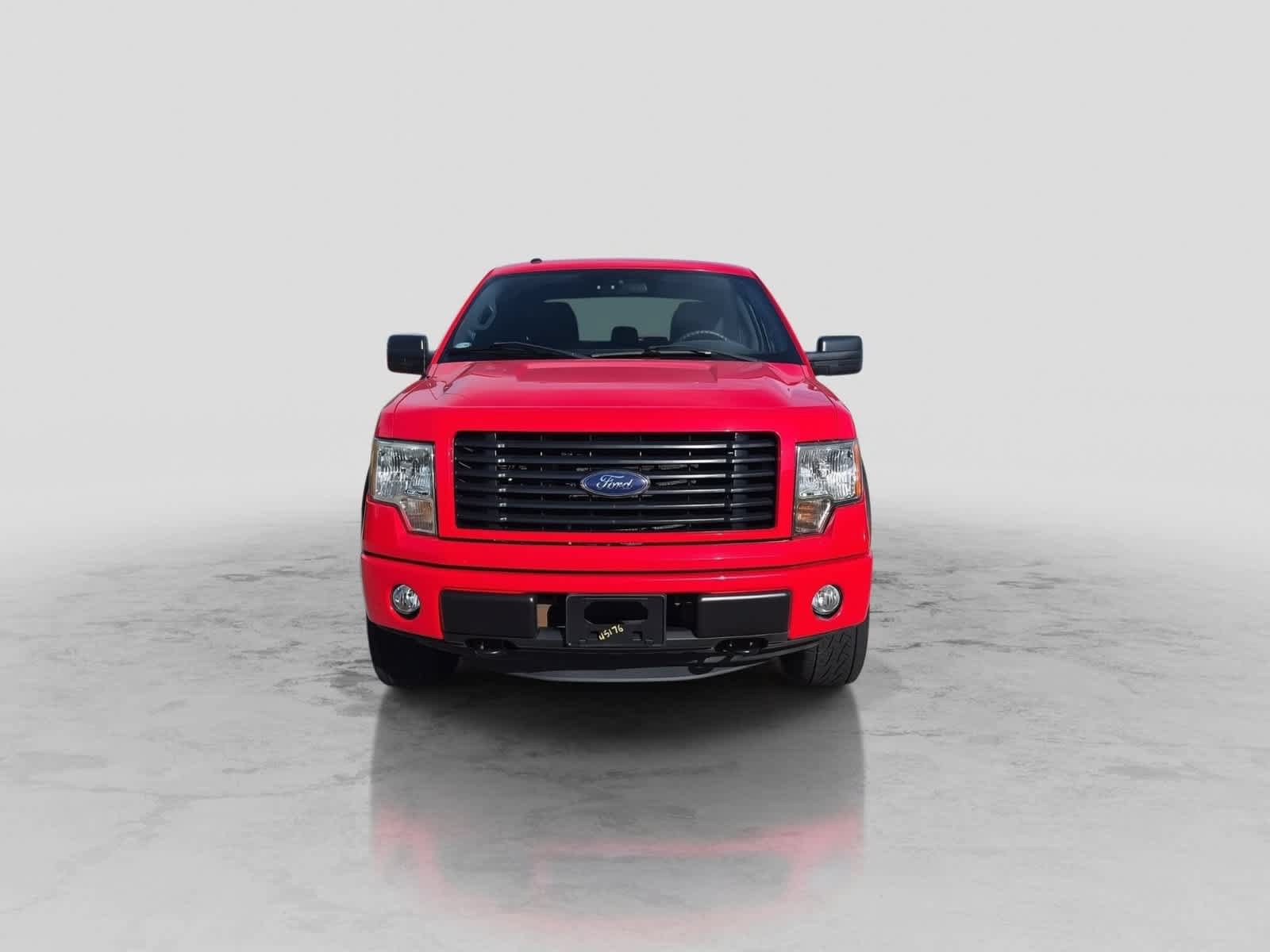 Used 2014 Ford F150 STX w/ Equipment Group 201A Mid AWD/4WD image 3