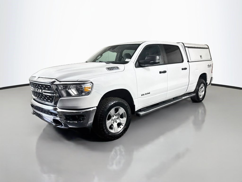 Used 2023 RAM 1500 Big Horn AWD/4WD image 4