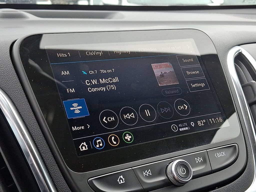Used 2024 Chevrolet Equinox LT FWD image 16