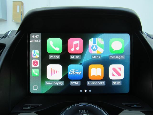 Used 2017 Ford C-MAX Titanium w/ Equipment Group 301A image 9