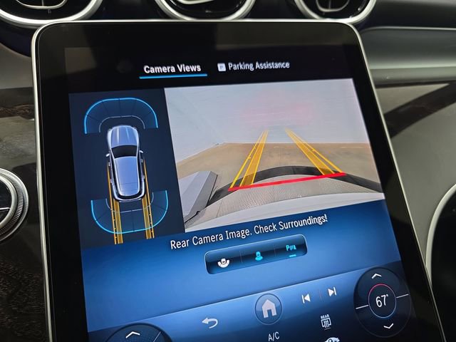 Used 2025 Mercedes-Benz GLC 300 4MATIC image 23