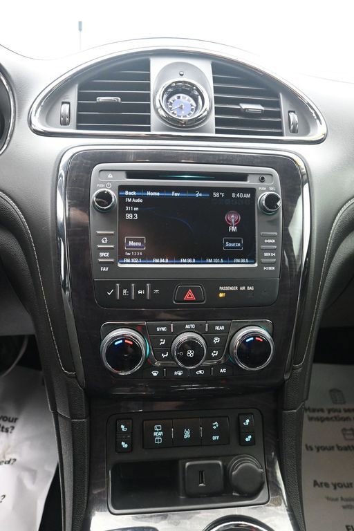 Used 2017 Buick Enclave Leather FWD image 19