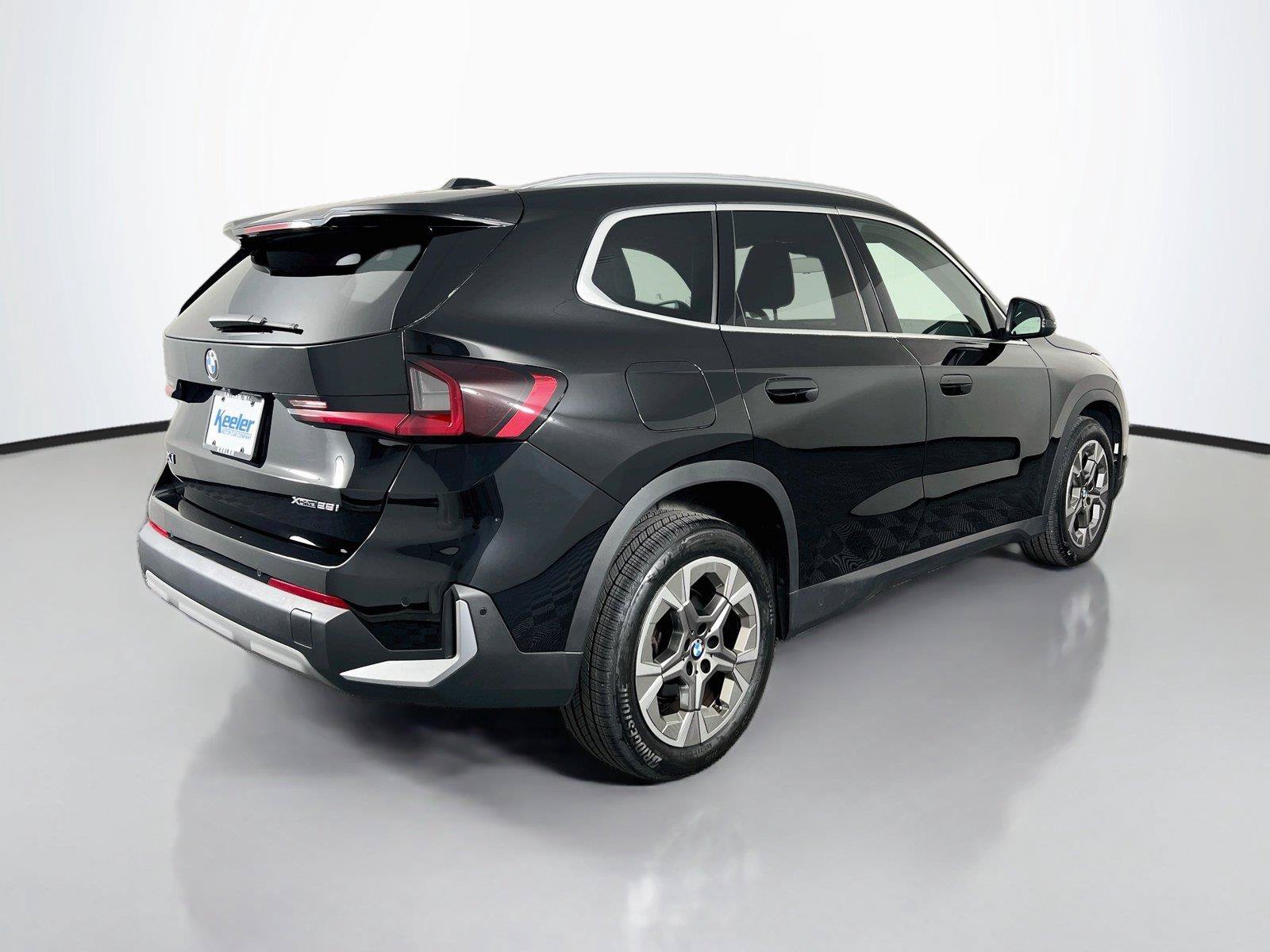 Used 2023 BMW X1 xDrive28i w/ Convenience Package AWD/4WD image 6