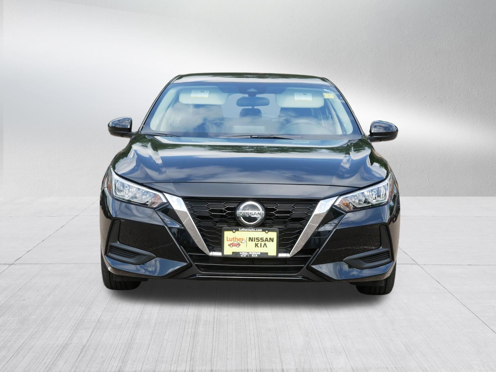 Certified 2023 Nissan Sentra SV FWD image 2