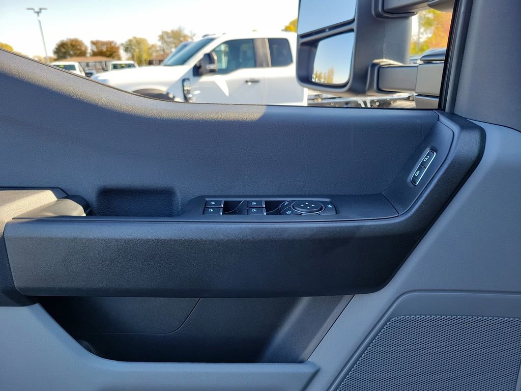 New 2026 Ford F450 XL w/ 360-Degree Camera Package image 20