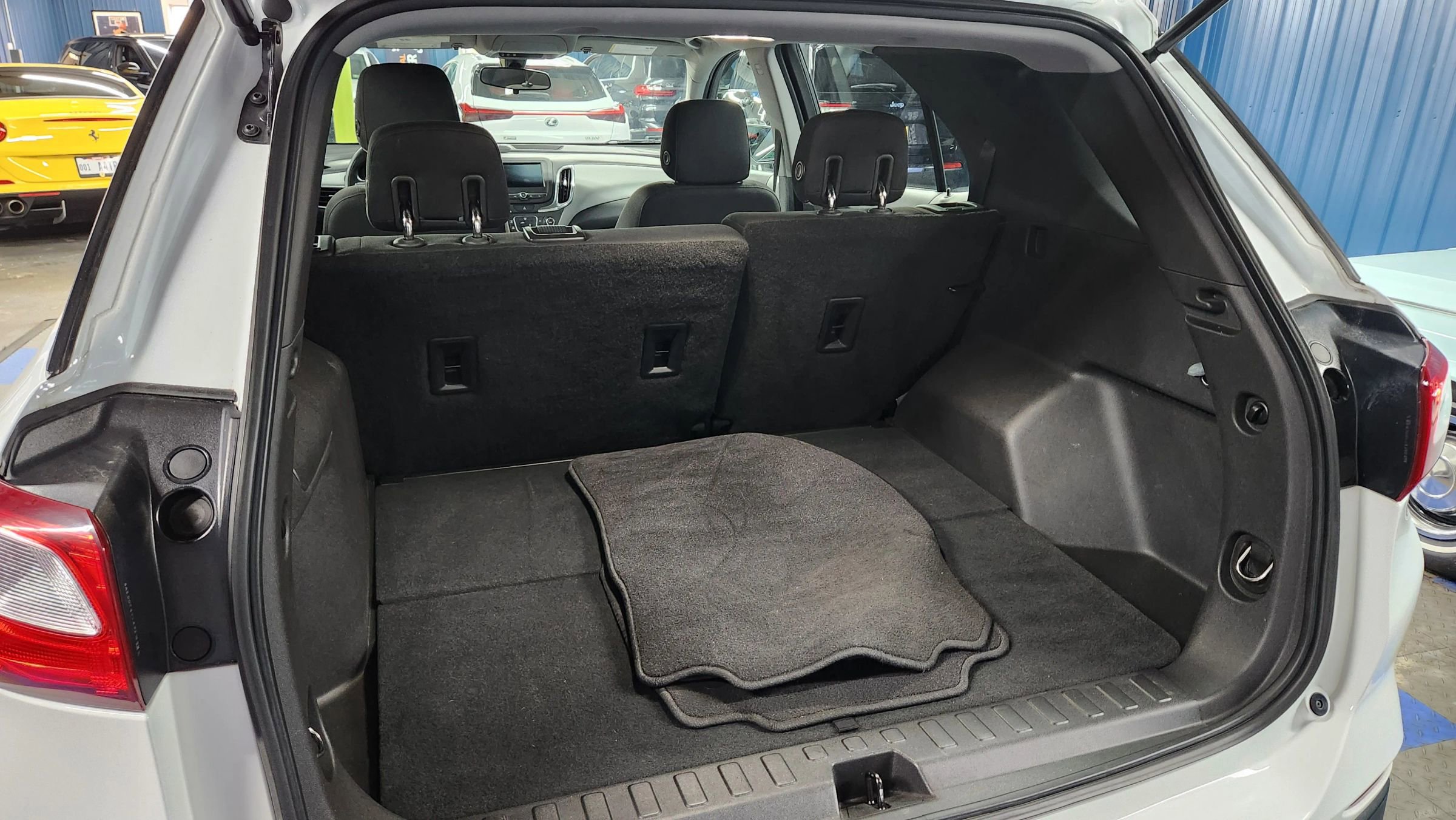 Used 2019 Chevrolet Equinox LS image 53