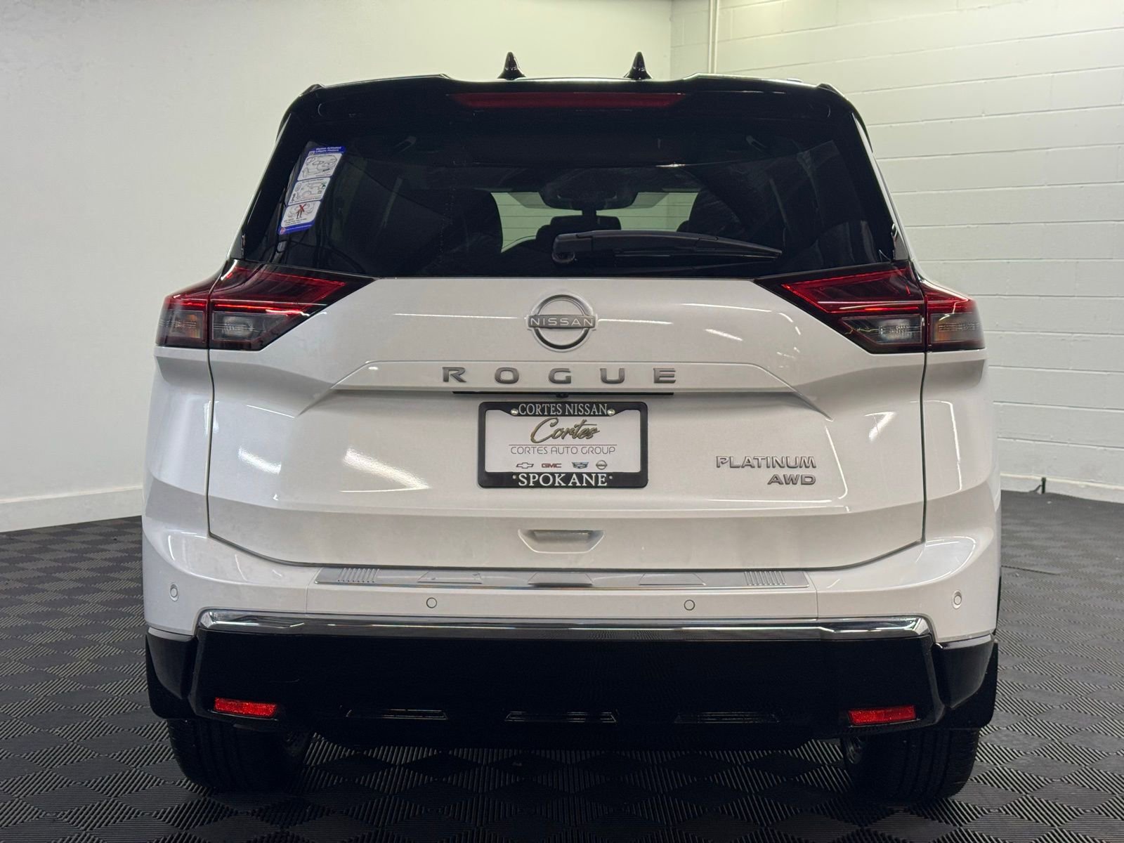 New 2025 Nissan Rogue Platinum w/ Tech Package image 6