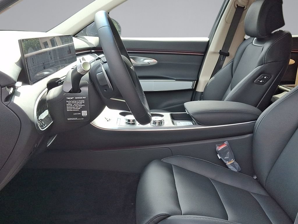 New 2026 Genesis GV70 2.5T Select AWD/4WD image 16