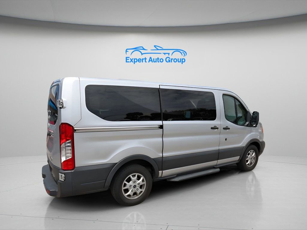 Used 2016 Ford Transit 150 XLT RWD image 7