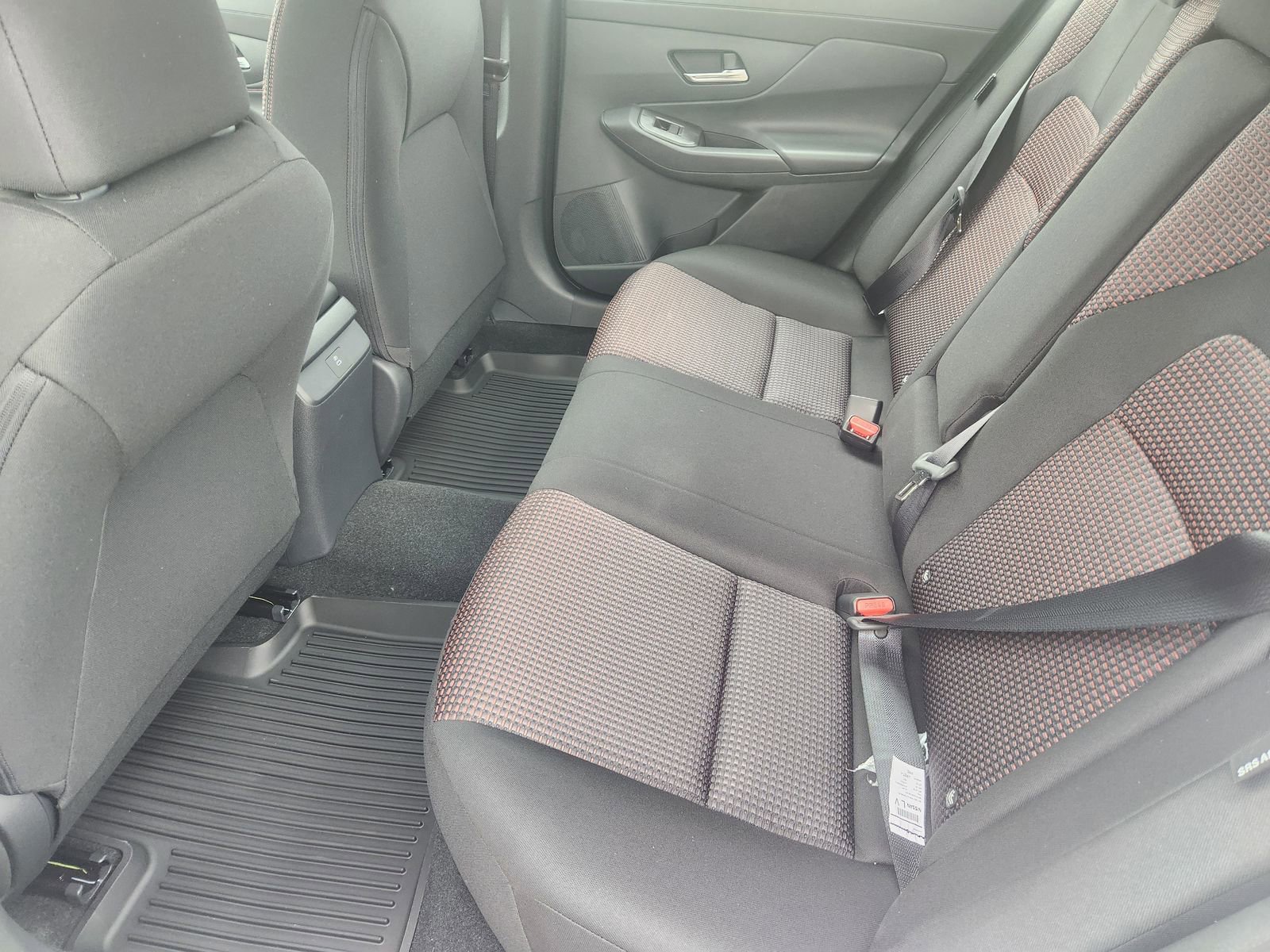 New 2026 Nissan Sentra SR FWD image 25