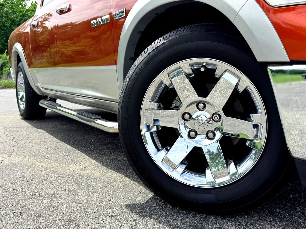 Used 2009 Dodge Ram 1500 Truck Laramie RWD image 3