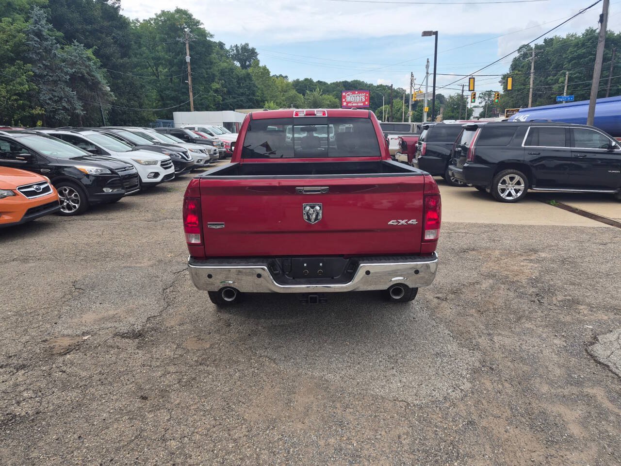 Used 2010 Dodge Ram 1500 Truck Laramie w/ Chrome Accents Group AWD/4WD image 4
