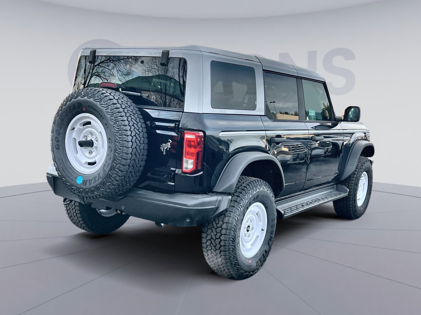 New 2025 Ford Bronco Heritage Edition image 7