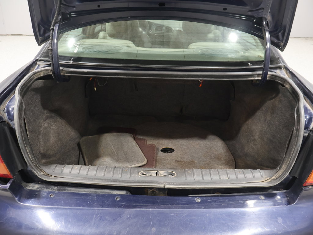 Used 2004 Oldsmobile Alero GLS w/ Sun And Sound Package FWD image 24