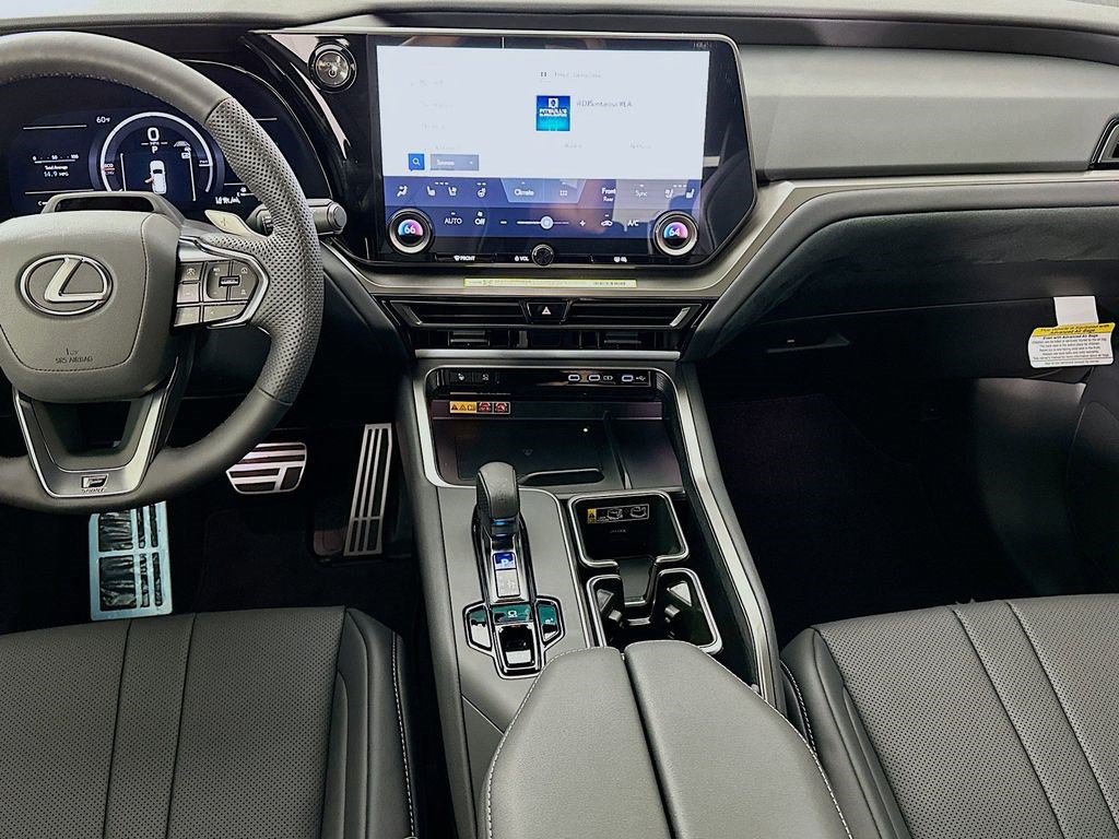 New 2026 Lexus TX 500h AWD image 29