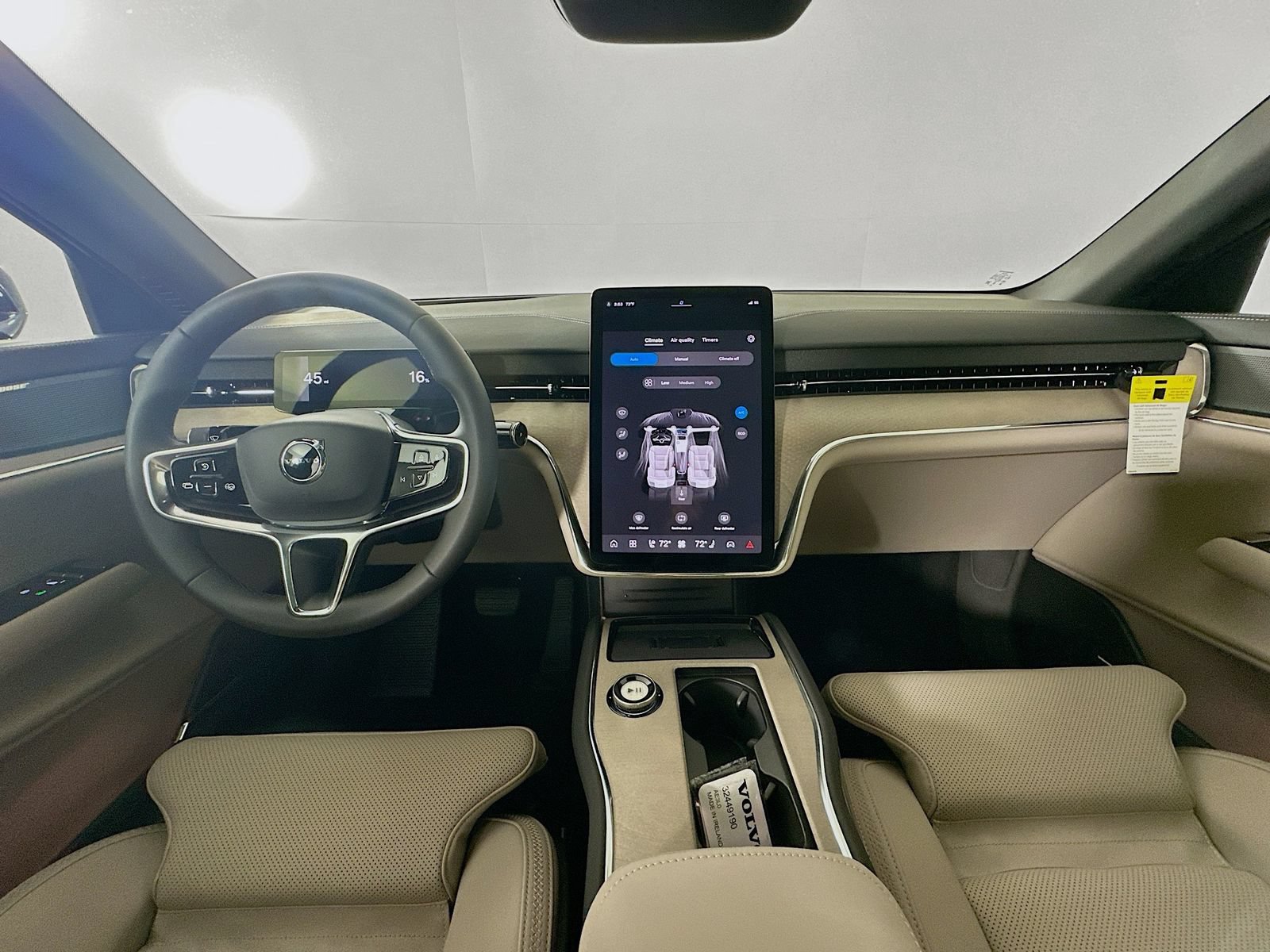 New 2026 Volvo EX90 Plus AWD/4WD image 14