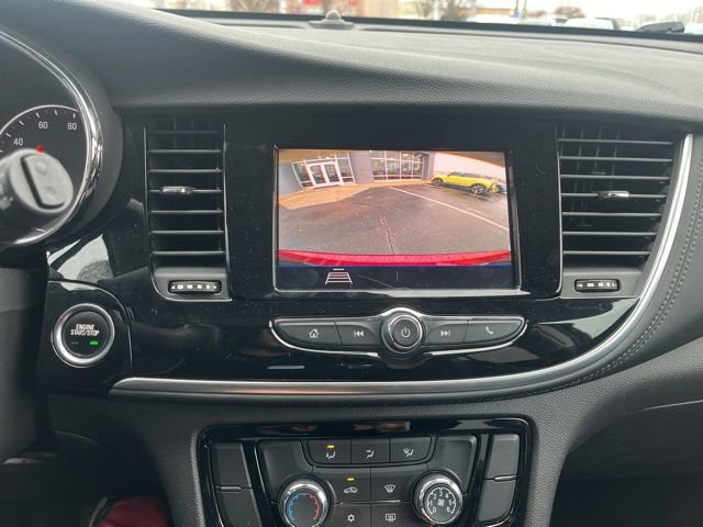 Used 2022 Buick Encore Preferred w/ Safety Package image 22