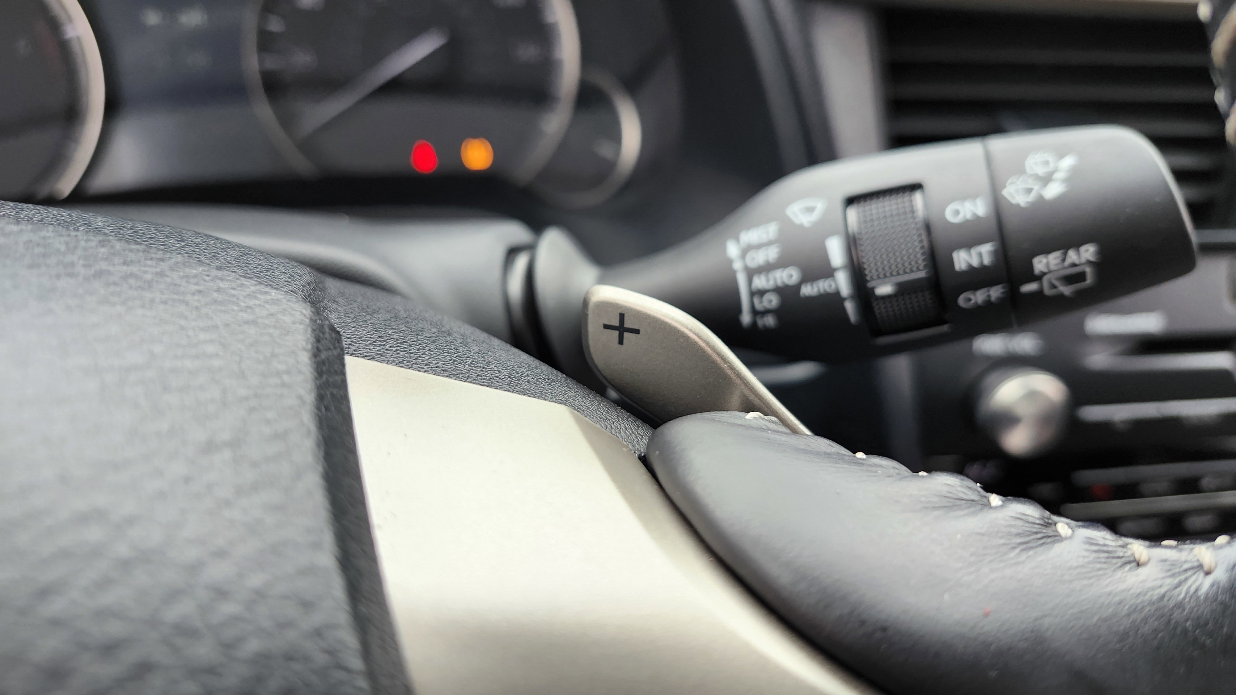 Used 2022 Lexus RX 450hL AWD w/ Premium Package image 14