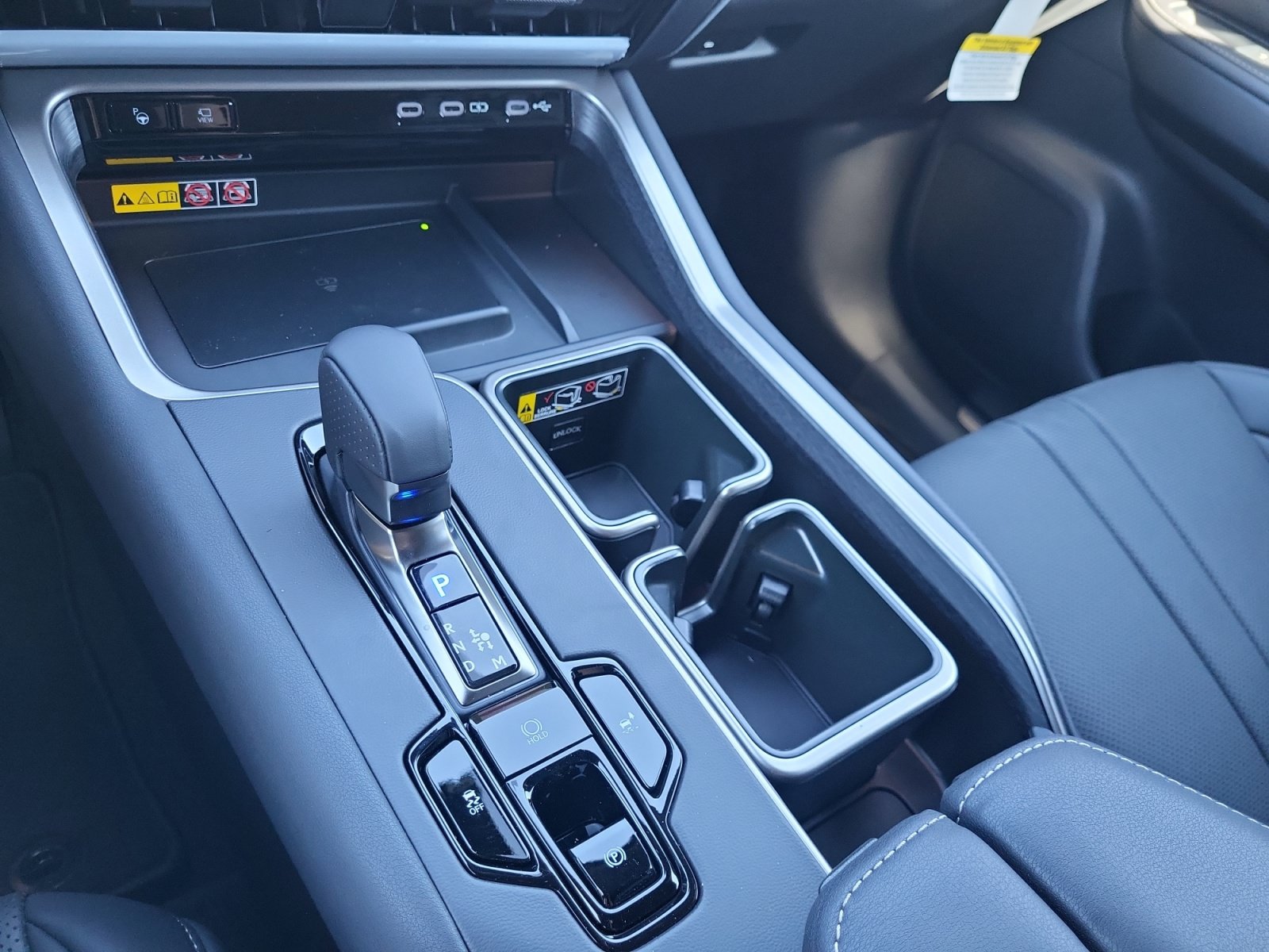 New 2026 Lexus TX 500h AWD image 15