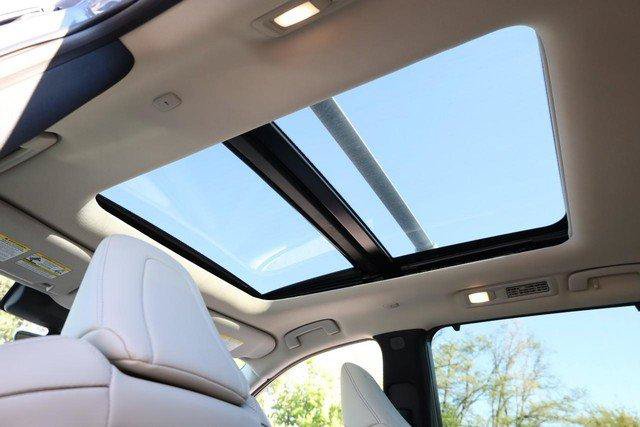 Used 2025 INFINITI QX60 Sensory AWD/4WD image 10