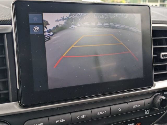 Used 2025 Hyundai Venue SE FWD image 26