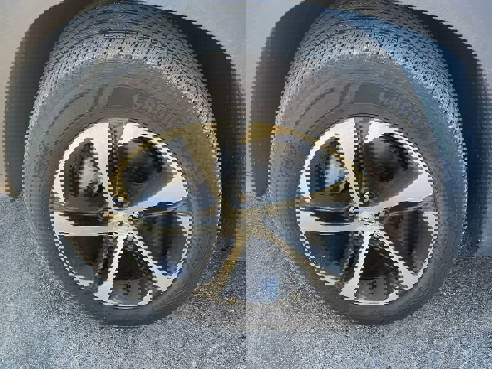 Used 2024 Chevrolet Trax RS w/ Driver Confidence Package FWD image 21