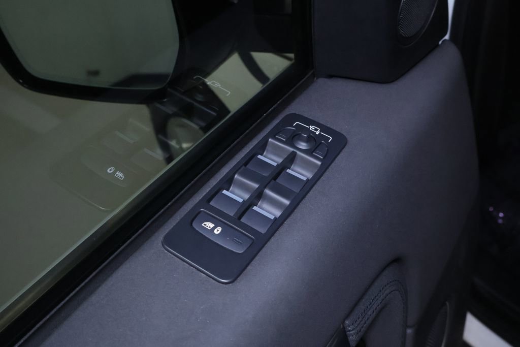 Used 2021 Land Rover Discovery Sport S image 12