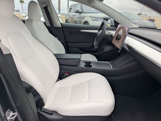 Used 2022 Tesla Model 3 Long Range AWD/4WD image 17