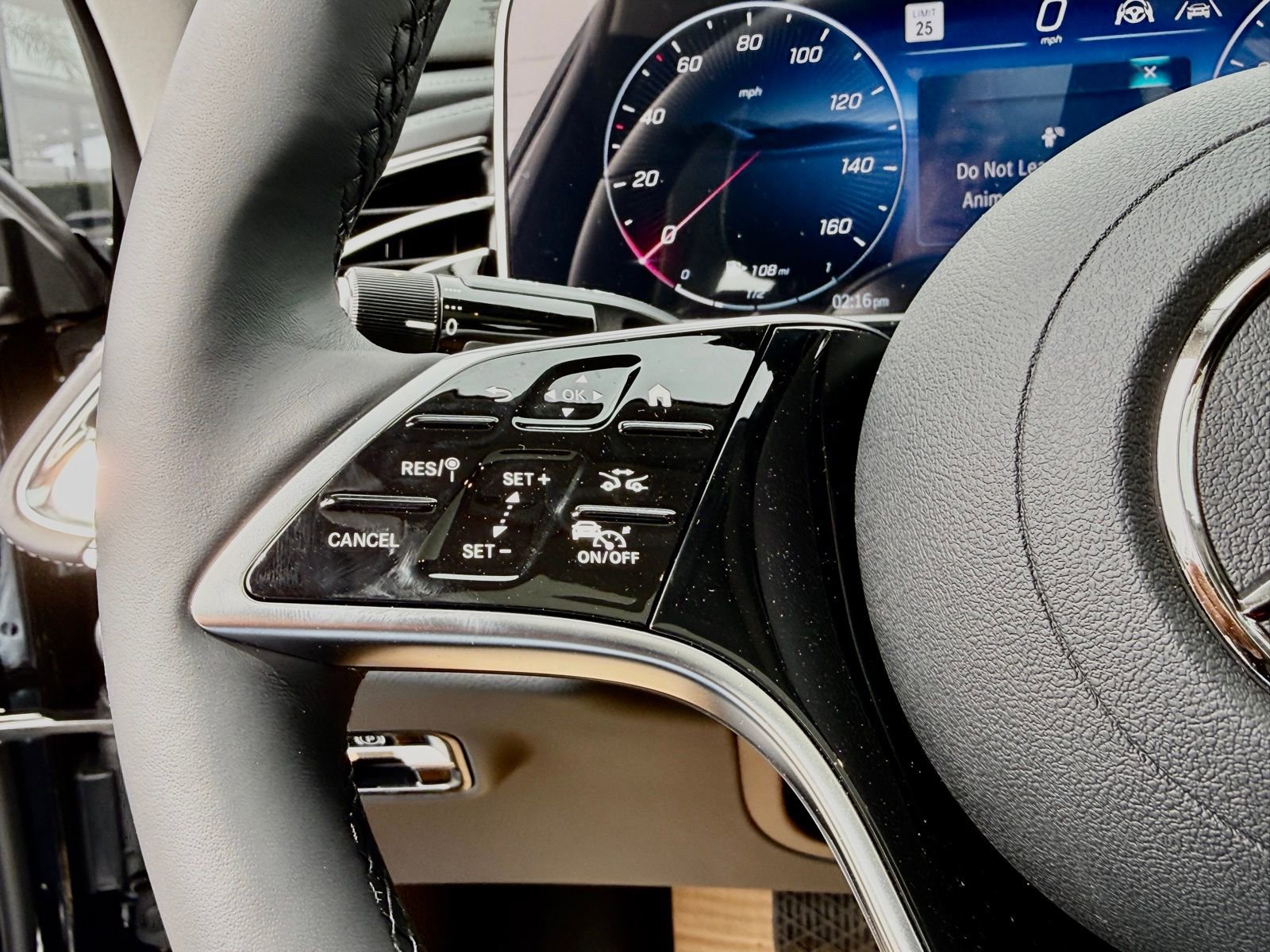 New 2026 Mercedes-Benz E 450 4MATIC Sedan image 24