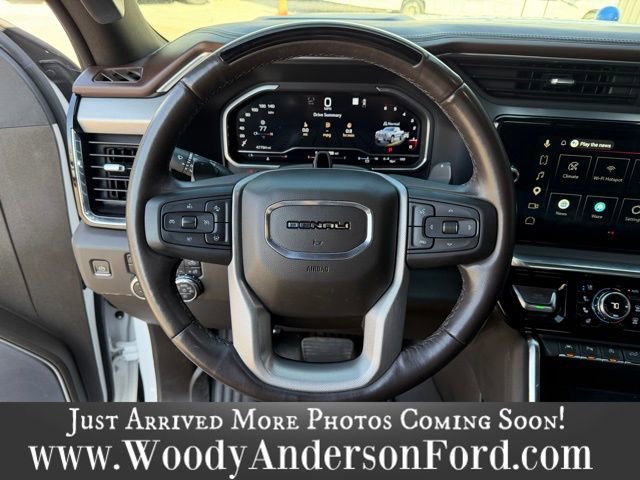 Used 2023 GMC Sierra 1500 Denali AWD/4WD image 14