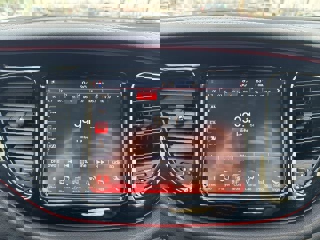 Used 2015 Dodge Dart SXT image 25